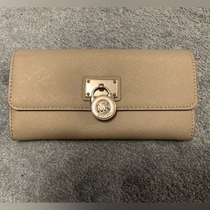 Michael Kors continental wallet